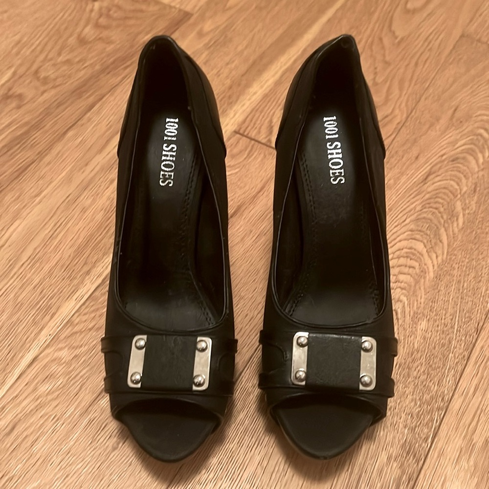 NEW Black peep toe heels